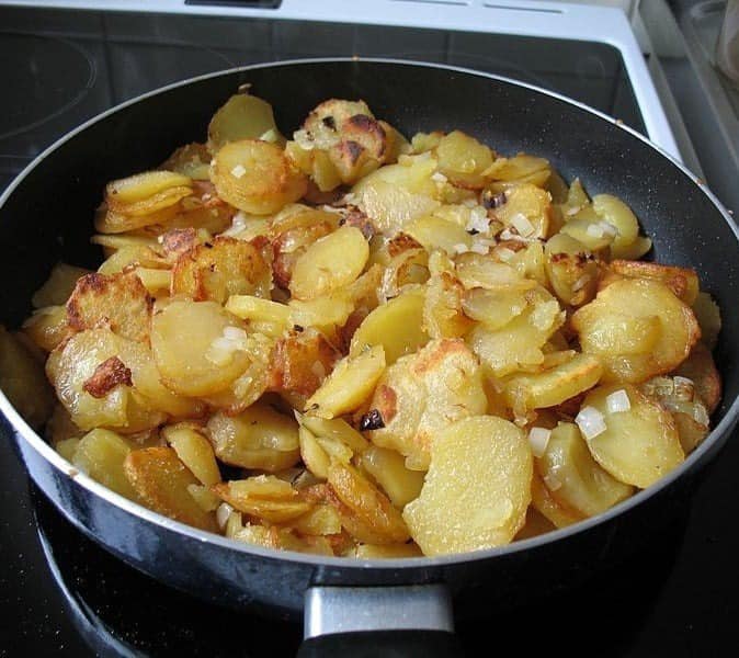 how-to-make-fried-potatoes-onions-the-perfect-side-dish-melting