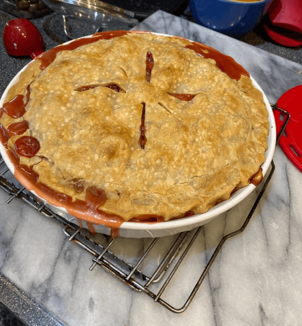 Grandma’s Strawberry-Rhubarb Pie – 99easyrecipes