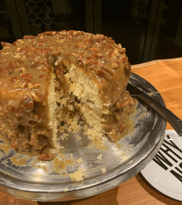 Pecan Praline Cake – Page 2 – 99easyrecipes