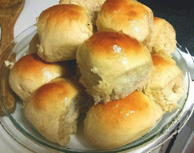 Easy Big Fat Yeast Rolls 99easyrecipes