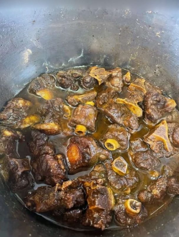 southern styled oxtails – 99easyrecipes
