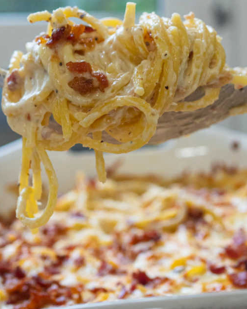 Bacon Cream Cheese Baked Spaghetti 99easyrecipes