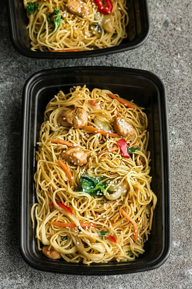CHICKEN CHOW MEIN NOODLES – 99easyrecipes