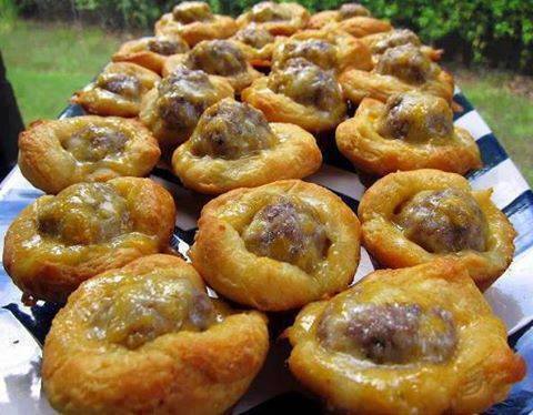 Easy Cheezy Sausage Biscuit Bites !! – 99easyrecipes