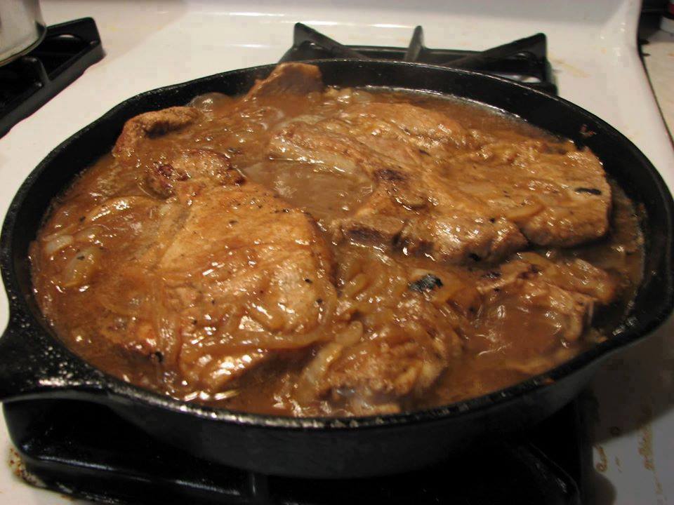 Smothered Pork Chops 99easyrecipes