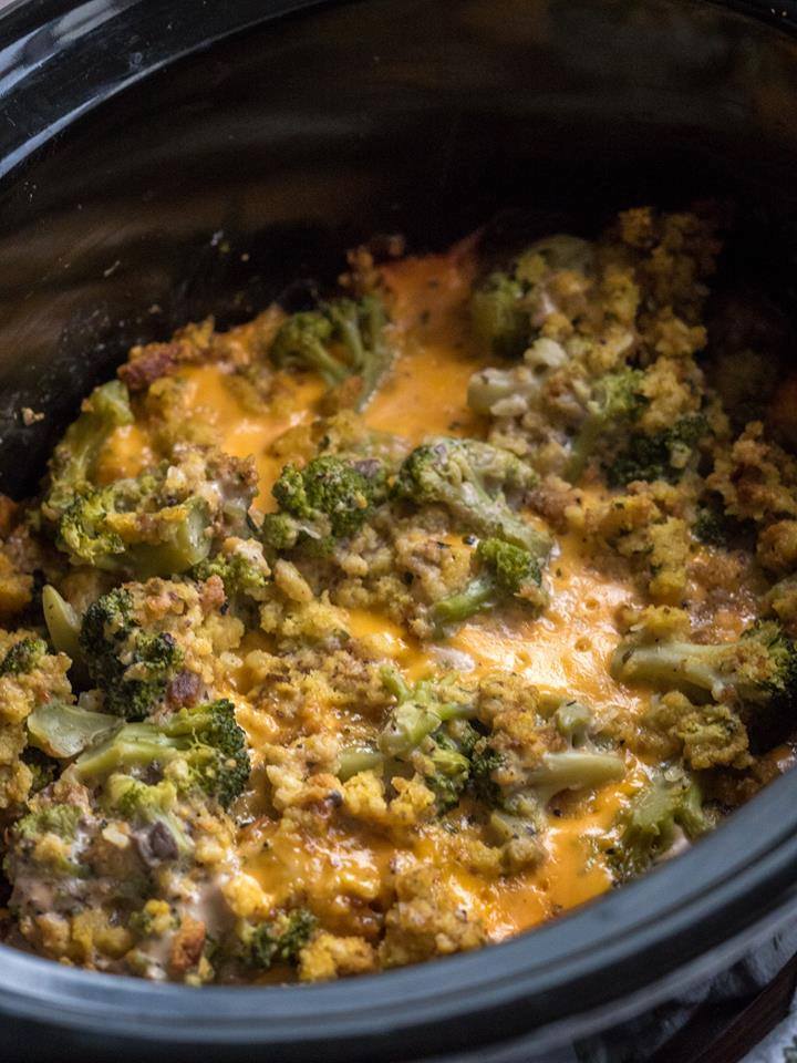 Cheesy Crock Pot Broccoli Stuffing Casserole – 99easyrecipes