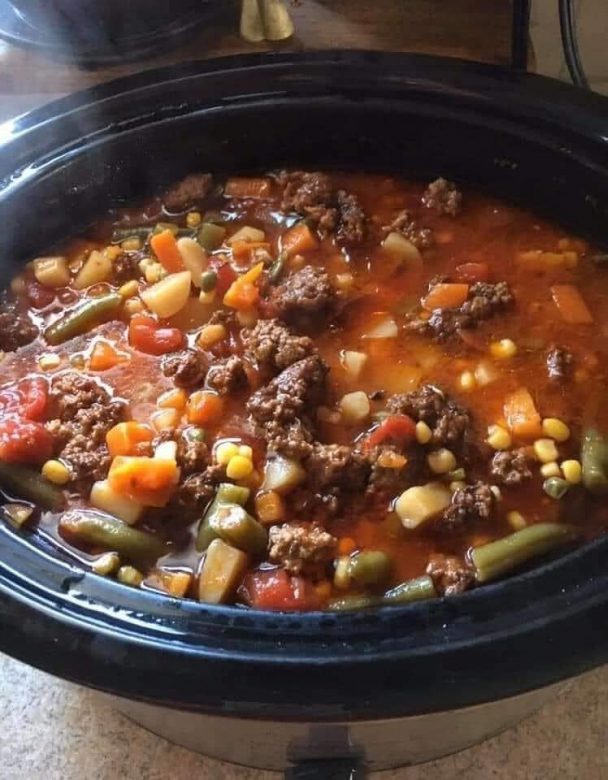 Hearty Crock Pot Cowboy Soup – Easy Recipes