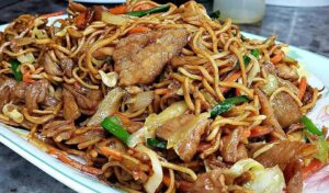 Chicken Chow Mein with the Best Chow Mein Sauce – 99easyrecipes