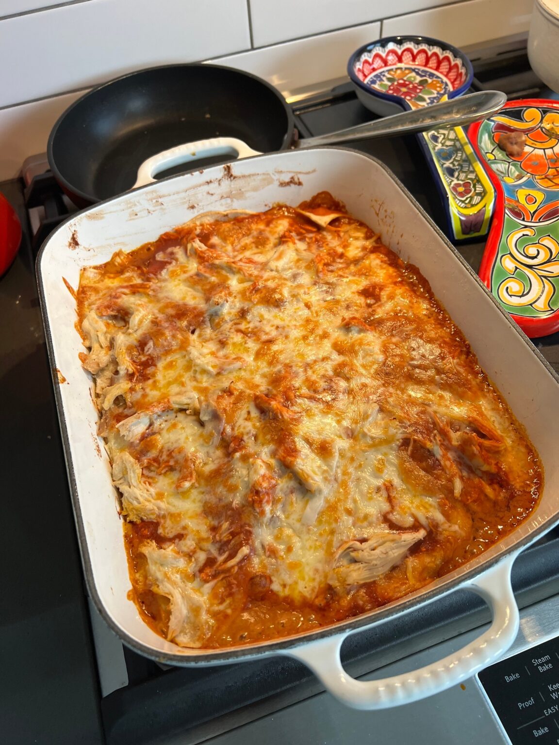 Easy Cheesy Chicken Enchilada Casserole – 99easyrecipes